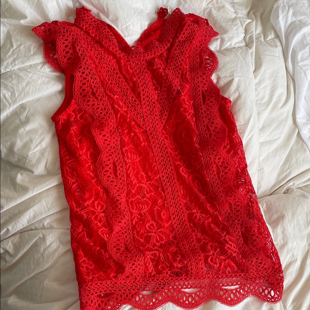 Adiva Red Lace V-Neck Sleeveless Camisole